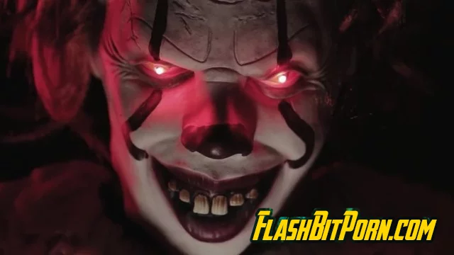 Horny clown Pennywise fucks and crempies your hot girlfriend Diana Daniels - Halloween Special